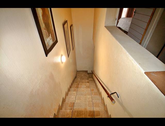 2 BEDROOM TOWNHOUSE FOR SALE IN EDLEEN